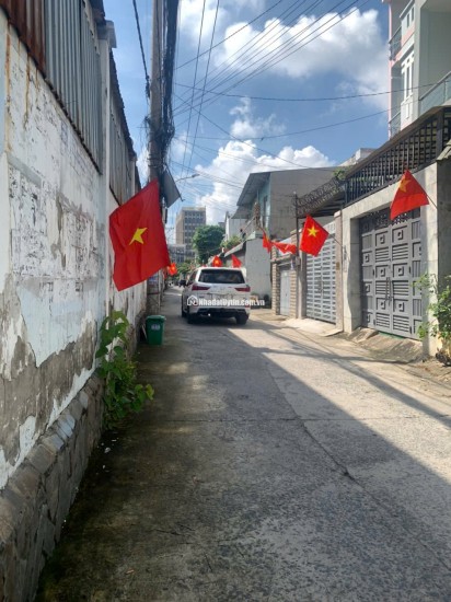 BÁN NHÀ PHƯỜNG HIỆP BÌNH PHƯỚC – NGANG SIÊU VIP 7.2M – HẺM Ô TÔ THÔNG – CHỈ 8 TỶ NHỈNH